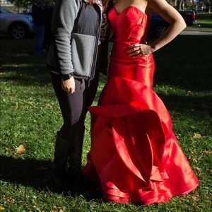 Red prom dress